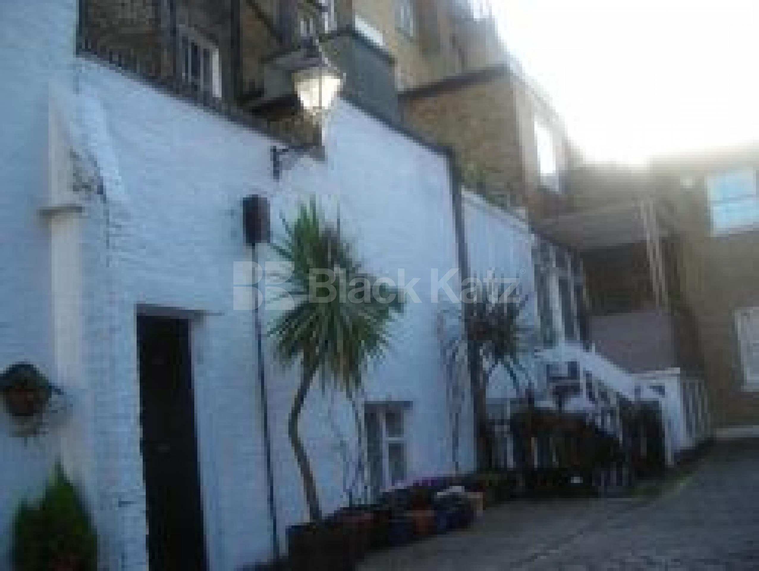 			1 Bedroom, 1 bath, 1 reception Flat			 Braiston Mews East, MARYLEBONE W1 W1